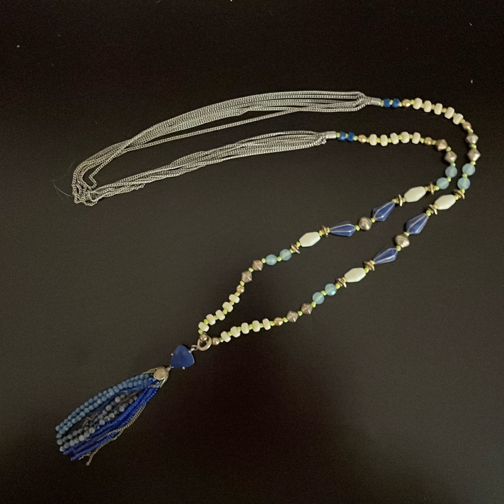 Stella and dot tassel necklace
